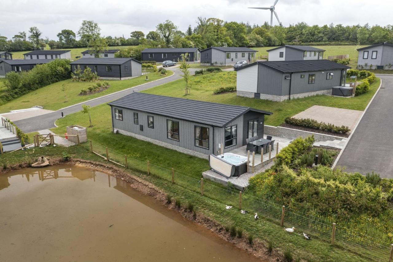 Lilac Lodge, 22 Roadford Lake Lodges Lifton Экстерьер фото